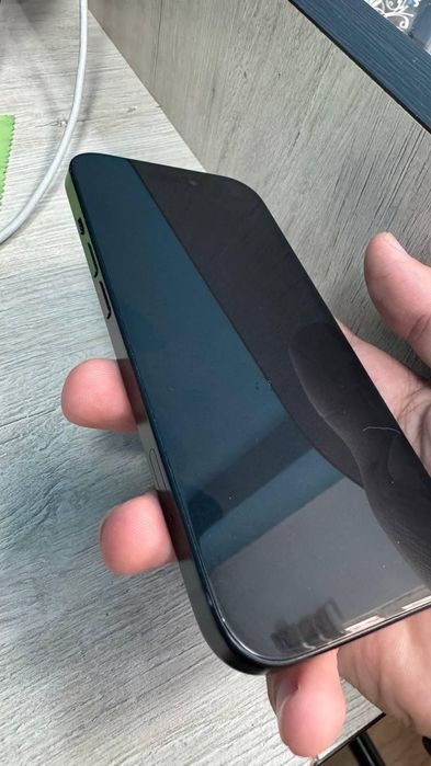 iPhone 15 Бу состояние хорошее