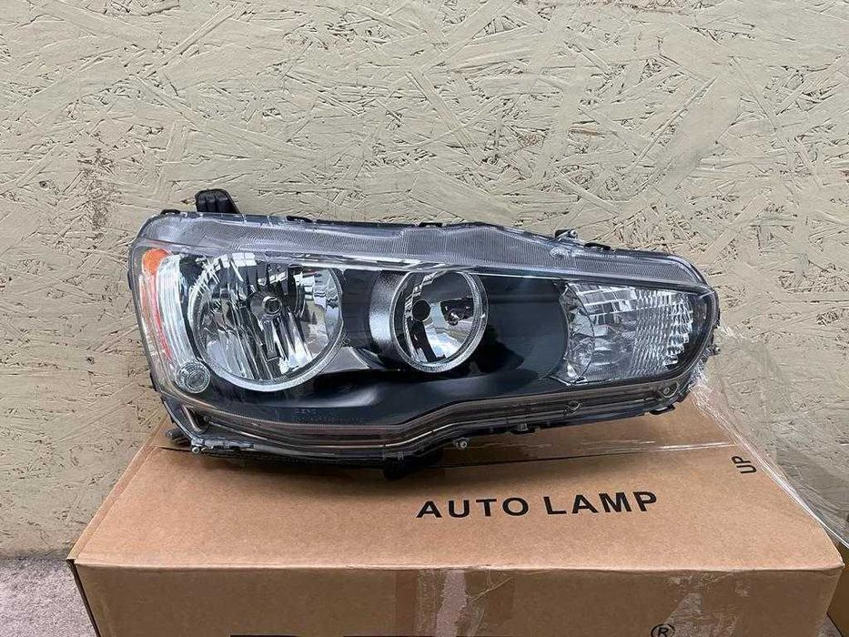 Фара бампер капот крыло Mitsubishi Lancer 08-12 Митсубиси Лансер 08-12