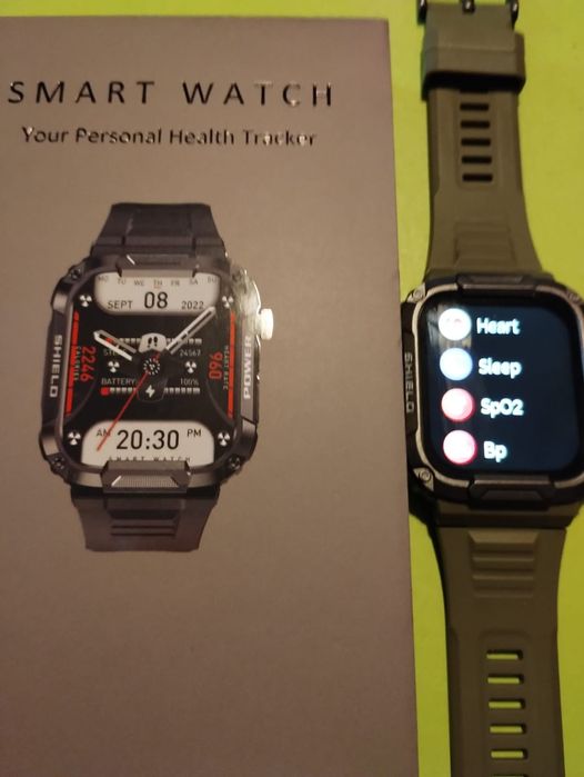 Smartwatch militar rezistent