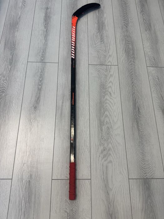 Клюшка warrior.