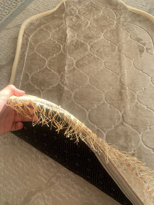 Жайнамаз сатылады