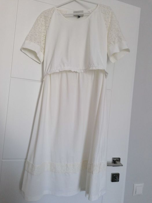 Rochie alba de gravida si de alaptare potrivita pentru cununie