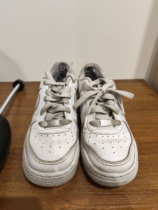 Nike с дефект, цената е съобразена