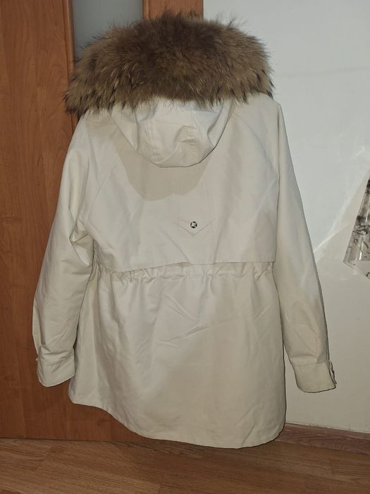 Продается женская куртка