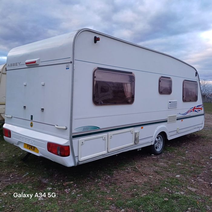 rulota de vanzare Swift 2004 neinmatriculata