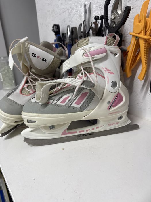 Patine marime 38-41