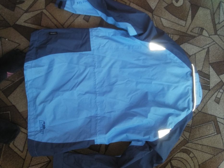 Есенно-пролетно яке