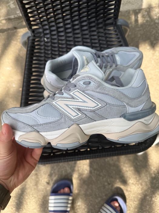 New Balance 9060