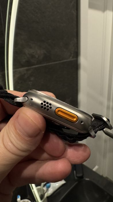Apple Watch Ultra 1 (49mm) Titanium
