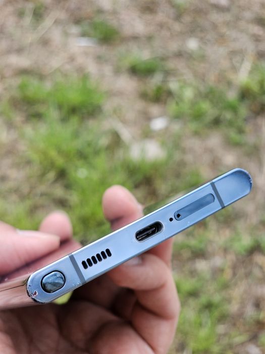 Samsung S22 ultra 5G 8/256gb