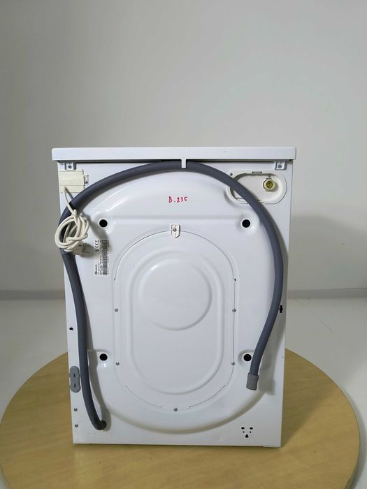 ~ FARA UTILIZARE ~ Masina de spalat Rufe 8Kg  Bauknecht Germania B235