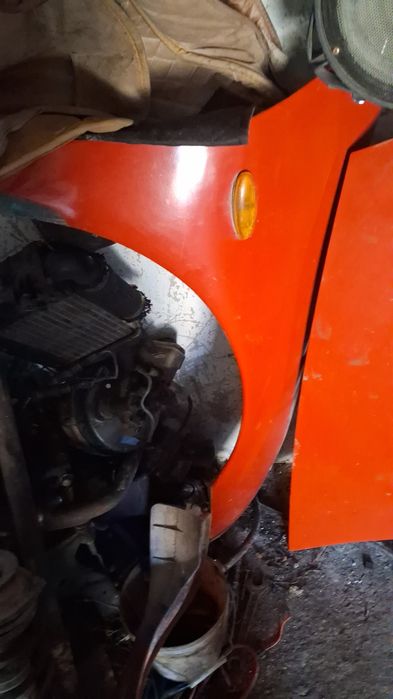 Мазда 323 на разбор