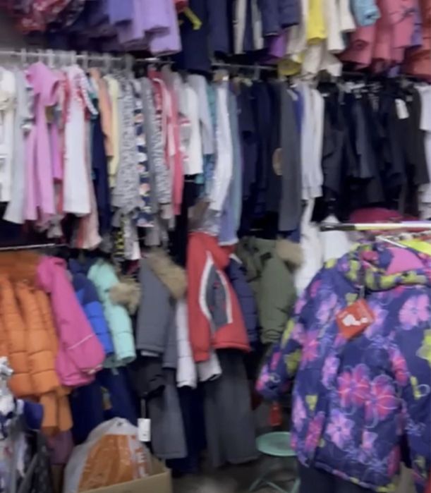 Продам детскую одежду