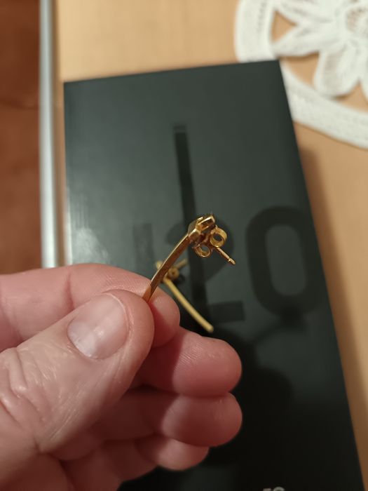 Cercei 18 k nepurtați