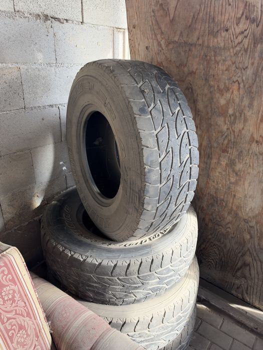 Продам Б/У шины 285/75 R16
