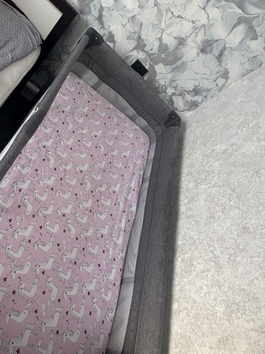 Продам манеж кроватку