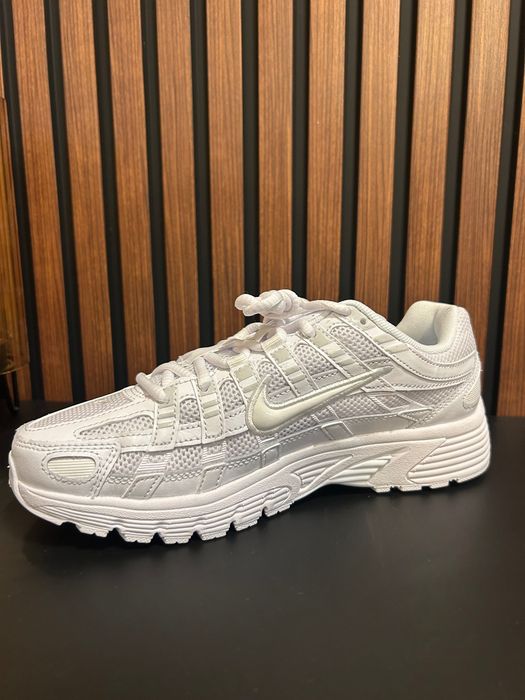 Обувки Nike P-6000