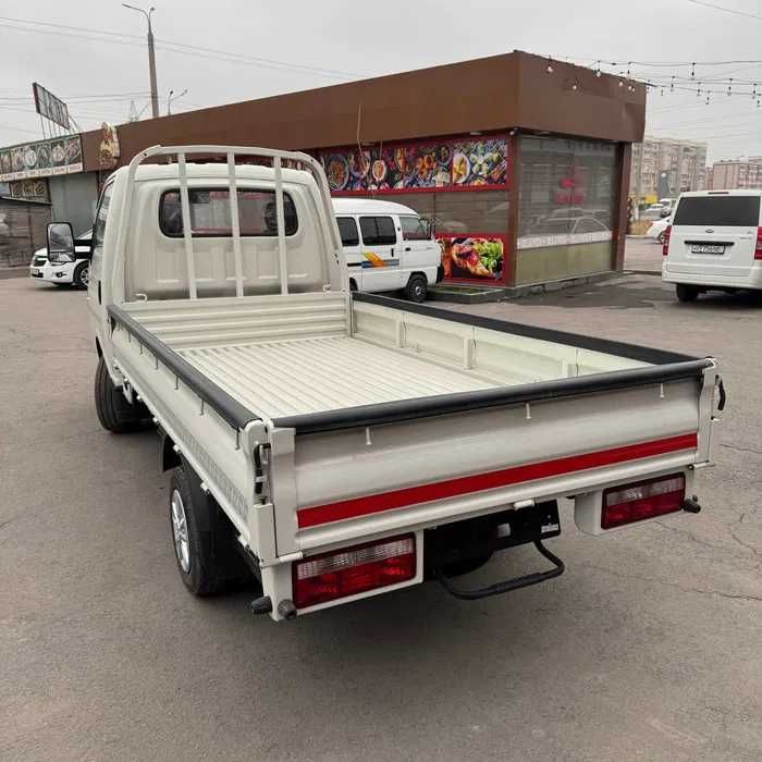 JAC X200 Gruzavoyni o'zini narxini bo'lib to'lang