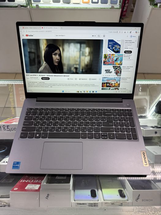 Ноутбук Lenova Intel core i3