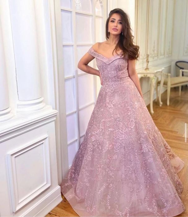 Платья в наличии от 42 до 56 р