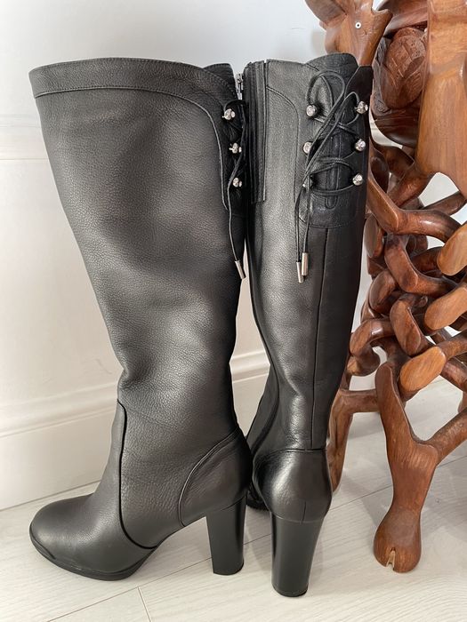 Зимние б/у женские сапоги