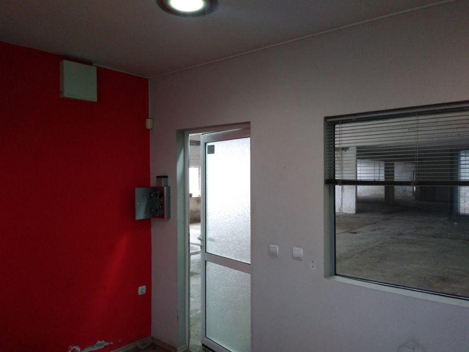 Продава се Склад в Плевен, Индустриална зона - Запад - 700 кв.м за 285 €/кв.м - Снимка #5