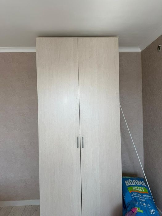 Срочно продам шкаф