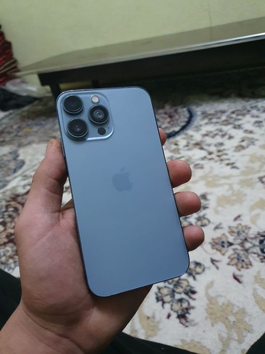 iPhone 13 pro korpusda xr