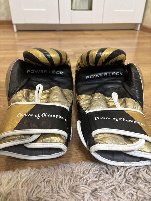 Продам перчатки Everlast — качество и комфорт
