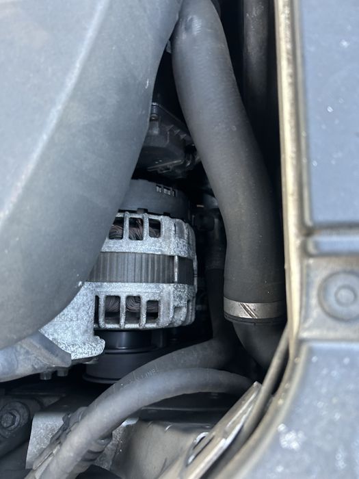 Alternator Volvo S90 2.0 D 2017
