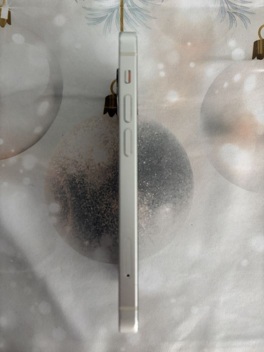 iPhone 13 mini запазен