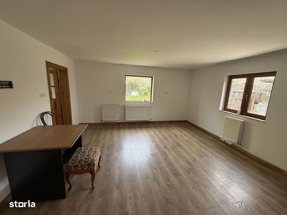 Casă 228 mp P+M + foișor+ teren 770 mp - Comarnic Prahova