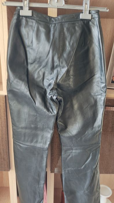 Pantaloni piele naturala