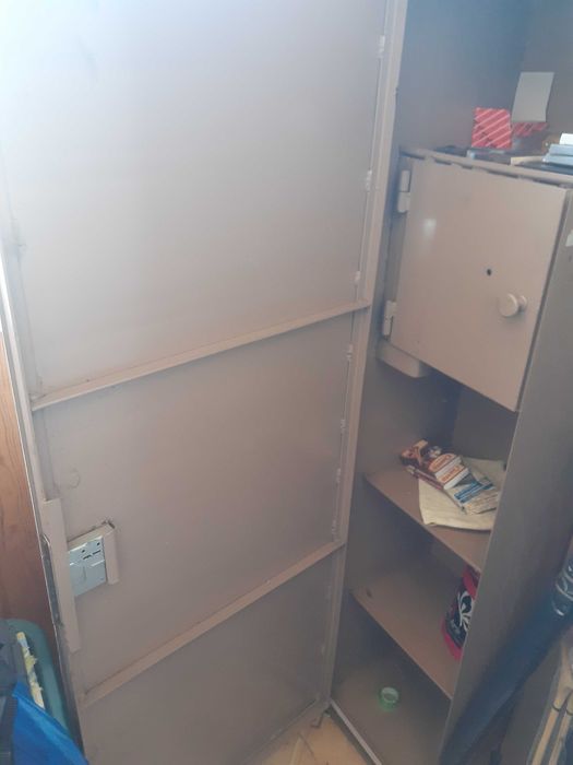 Продам сейф, в хорошем состоянии