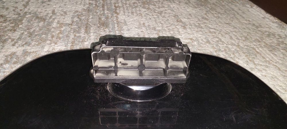 Подставка под телевизор.