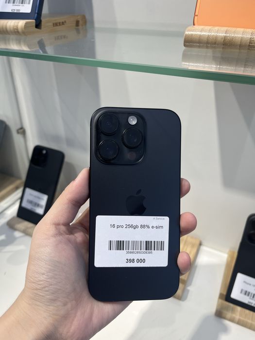 Iphone 16 pro e-sim в идеальном состоянии
