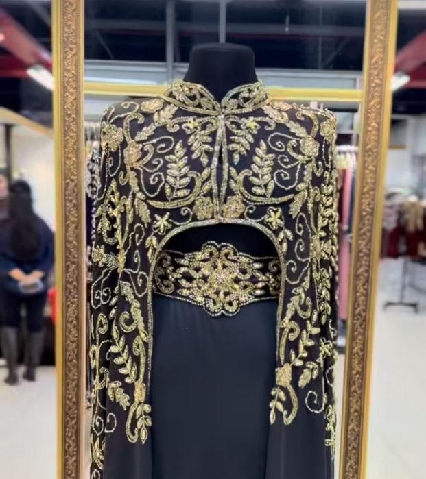 Продам элегантное вечернее платье в пол.