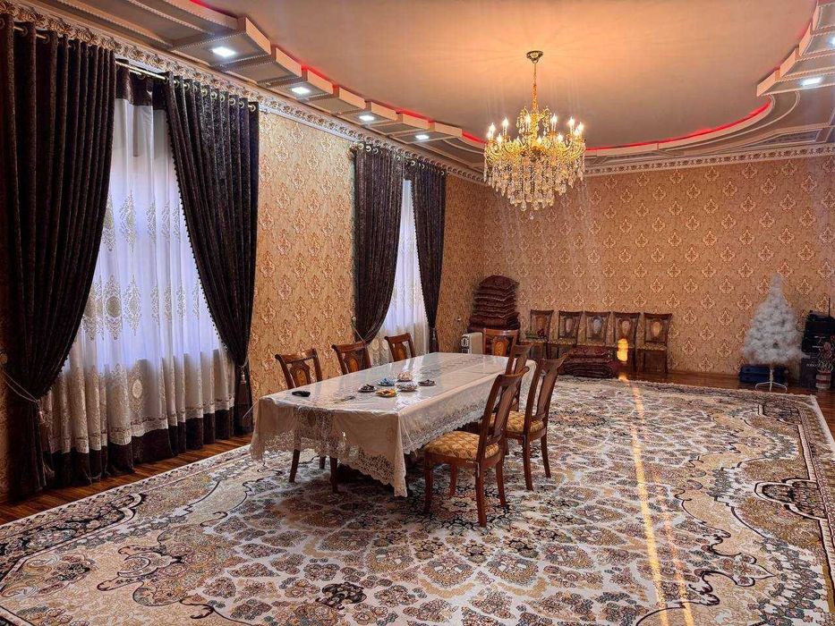 14 sotixli Hovli Sotiladi