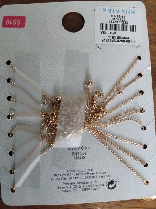 Комплект от 8 броя нови колиета със златно покритие PRIMARK