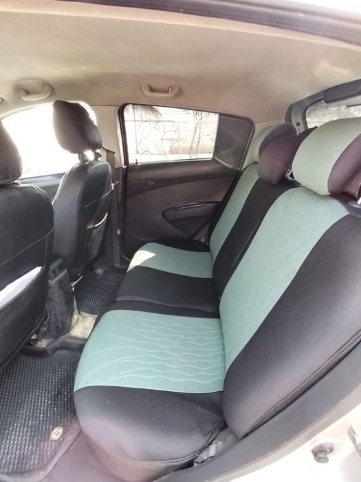 Оличный спарк 2011