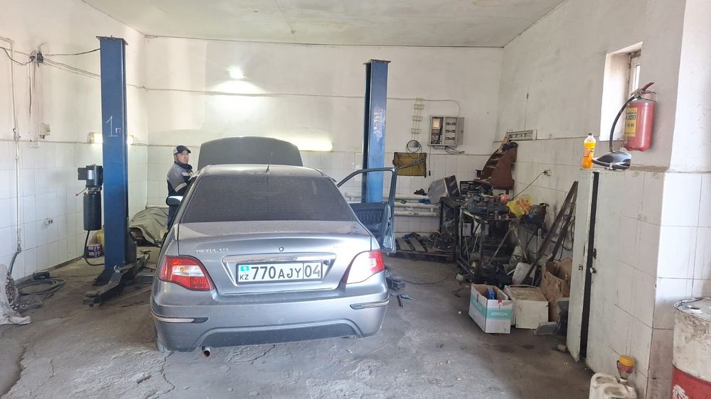 Сдаётся  автоподьемник  .