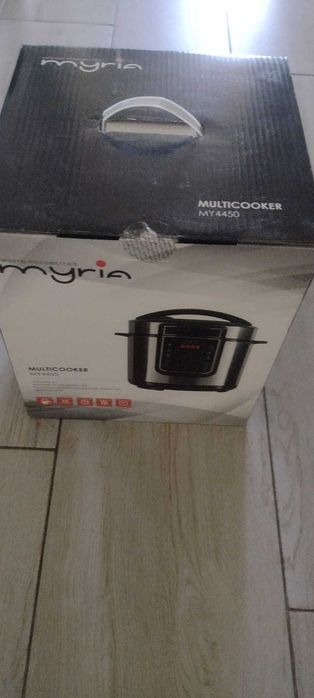 Multicooker Myria MY4450