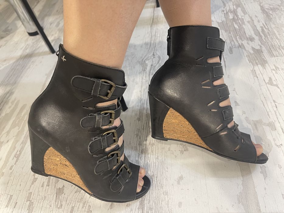 Спортни обувки видове