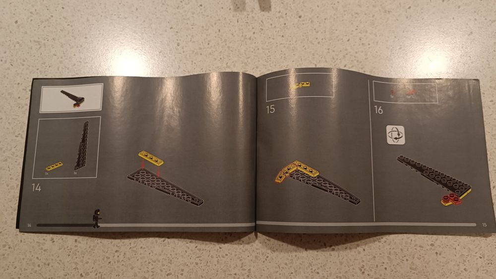 Set Lego 40580 Blacktron Cruiser