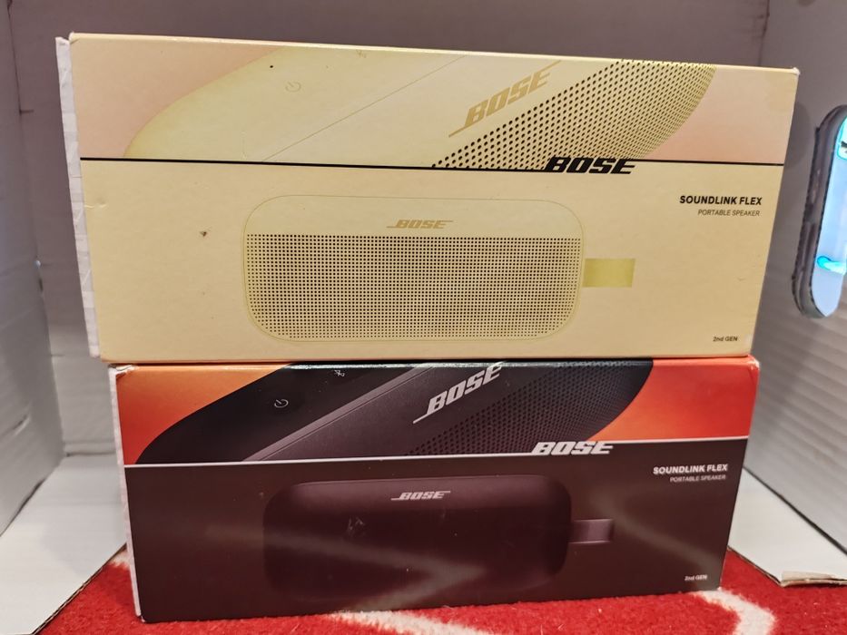 Bose SoundLink Flex 2nd Gen este o boxa portabila premium, cu sunet pu