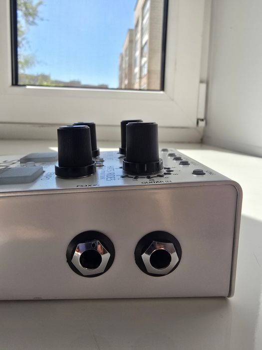 Продам гитарную педаль digitech sdrum