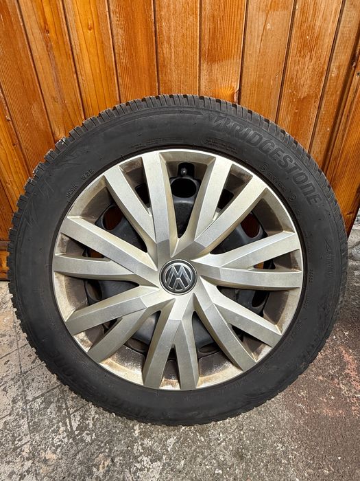 Метални джанти със зимни гуми Bridgestone