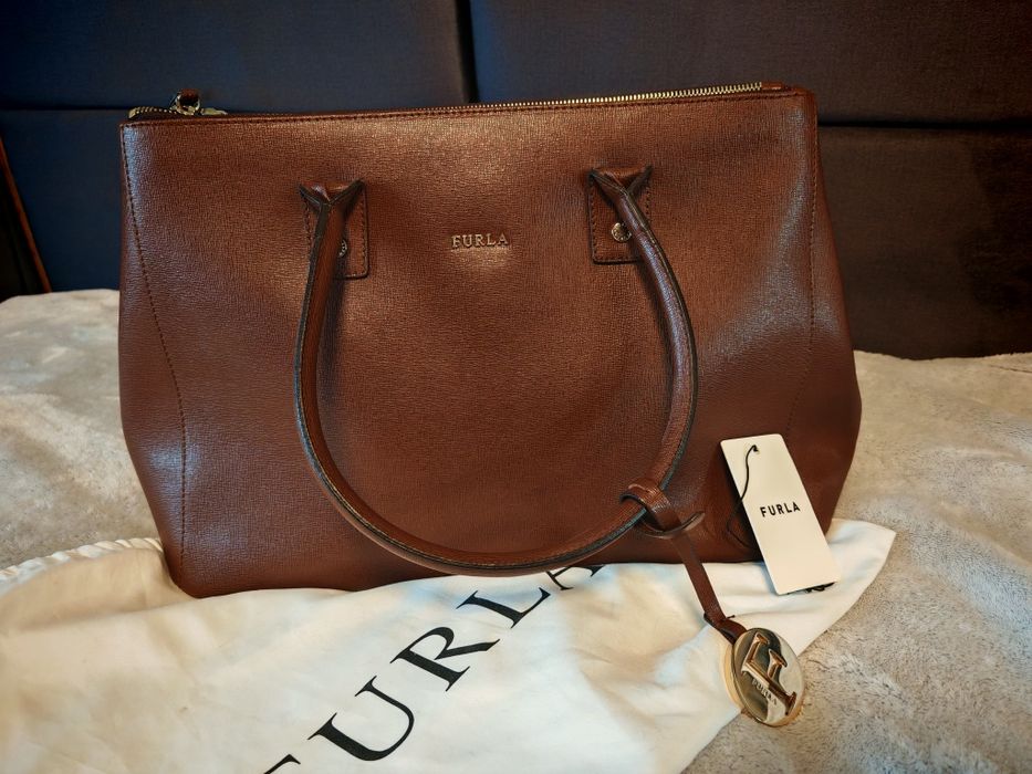 Кафява чанта Furla babylon