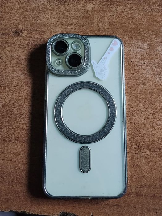 Продам iPhone 15