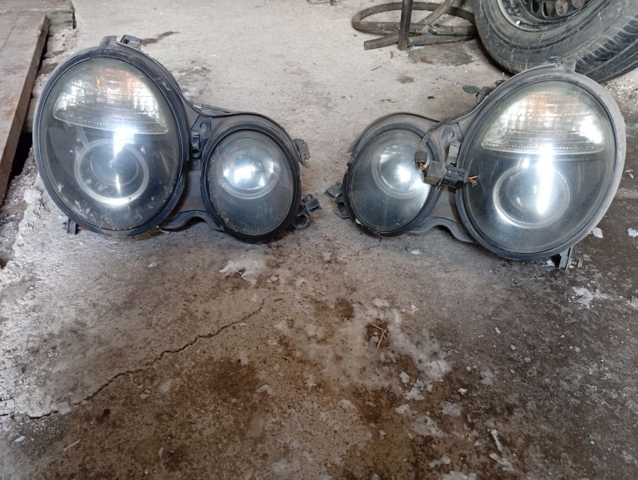 Фары от Мерседес W210 рейстаил.